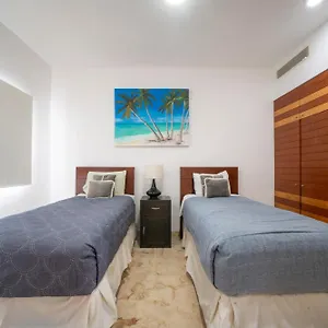 Holiday home Beachfront Penthouse With 3 Bedrooms & Ocean View - Nubes, Playa del Carmen